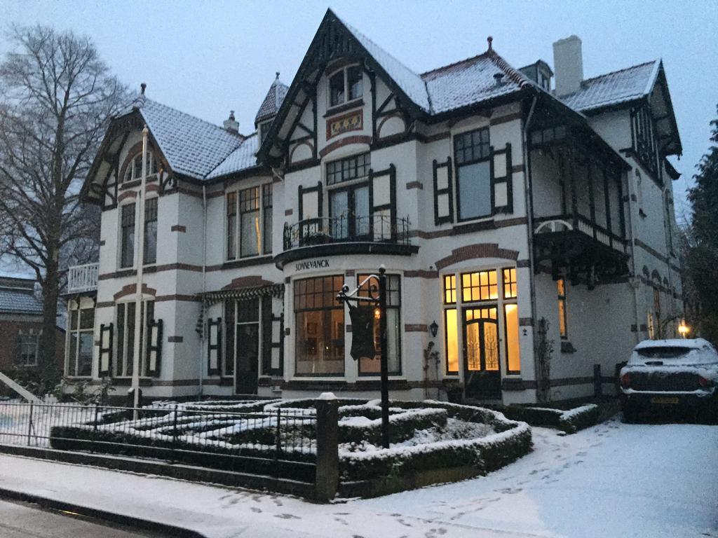 Villa Sonnevanck Apeldoorn Eksteriør billede